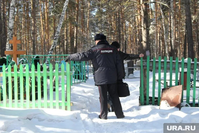 Эксгумировать труп собираются в труднодоступном районе Заболотья