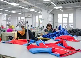 Уральский спортсмен создал миллиардный бизнес на шапочках и куртках