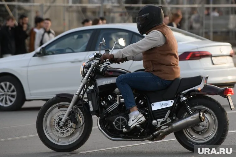Со слов Пискулина, большинство мотоциклистов - несовершеннолетние