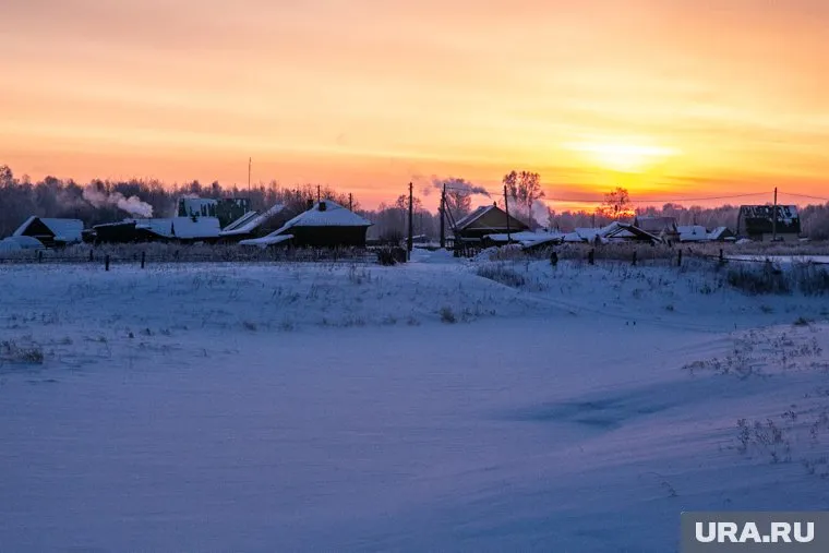 Тюменское Заболотье сейчас отрезано от мира из-за неустойчивой погоды (Заболотье. Архивное фото 2019 года)