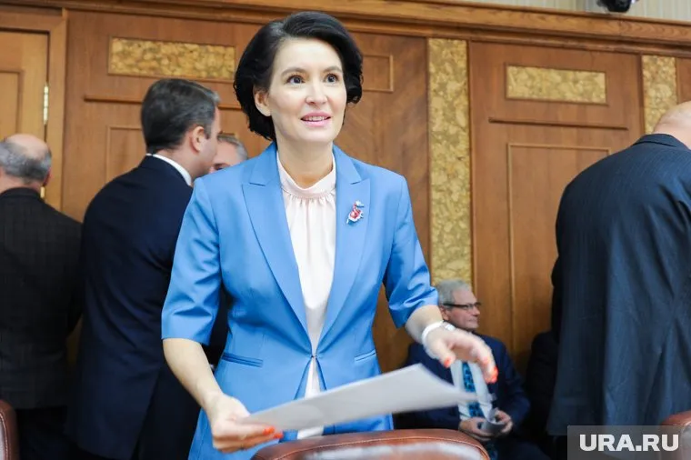 Челябинский сенатор Маргарита Павлова летит на первое свое заседание Совета Федерации