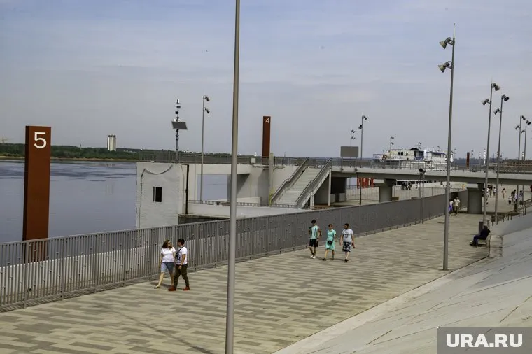 В Перми общественники возмутились из-за ужасного состояния туалетов на городской набережной