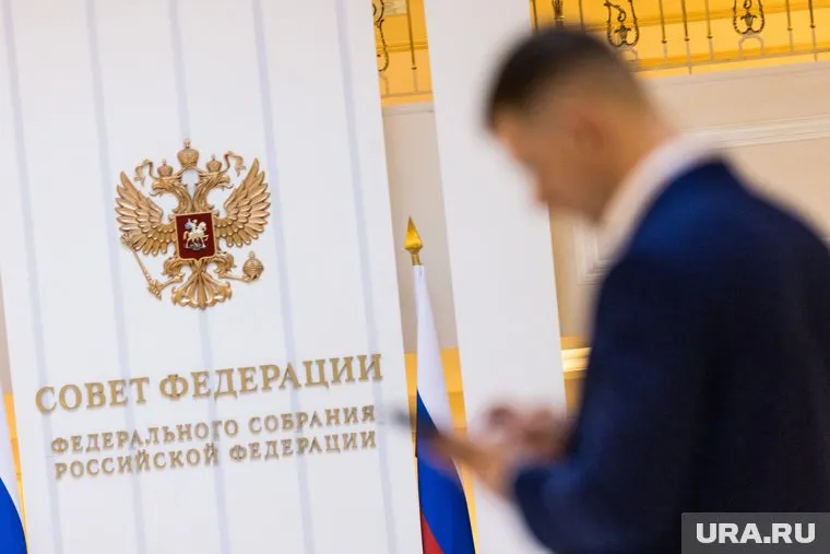 Глава комитета СФ по обороне Булавин посетил курганские предприятия (архивное фото)