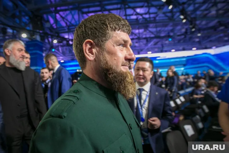 Рамзан Кадыров вручил дочери медаль «за заслуги перед Отечеством»