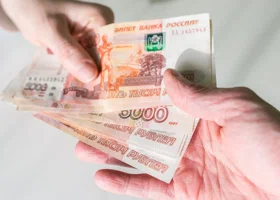 Хотите денег — повысьте зарплаты: власти придумали, как довести Тюмень до нужного показателя