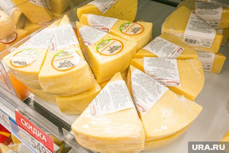 Петр Шелищ считает, что проект введения продуктовых карт для малообеспеченных поможет российским производителям