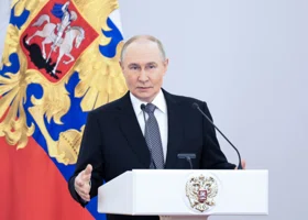 Президент Путин отметил южноуральцев государственными наградами