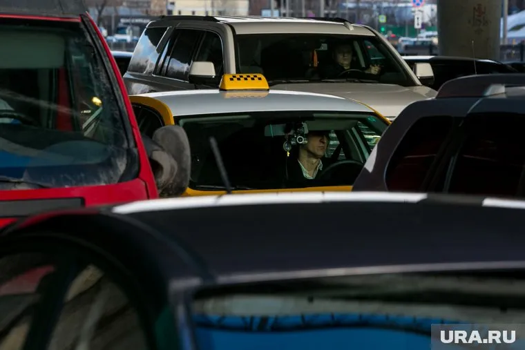 При работе с китайским агрегатором такси DiDi тюменским таксистам обещают зарплату в два раза выше среднего предложения по рынку