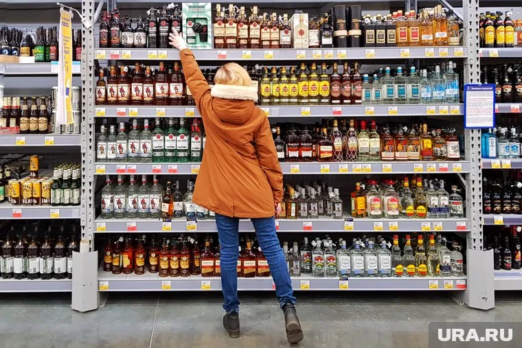 Подавляющее большинство трудоспособного населения РФ употребляет алкоголь