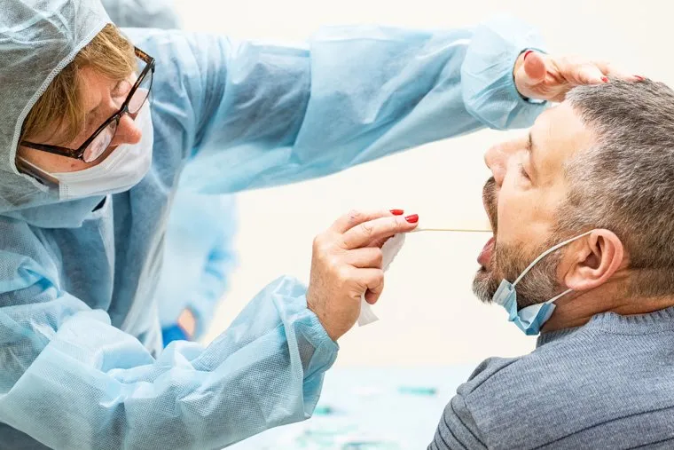 Вакцинация от гриппа на областном рынке на Громова. Екатеринбург