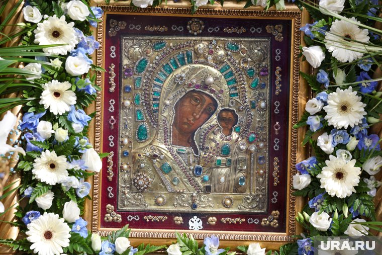 Как прошел крестный ход в Казани в честь 446-летия Казанской иконы Божией Матери