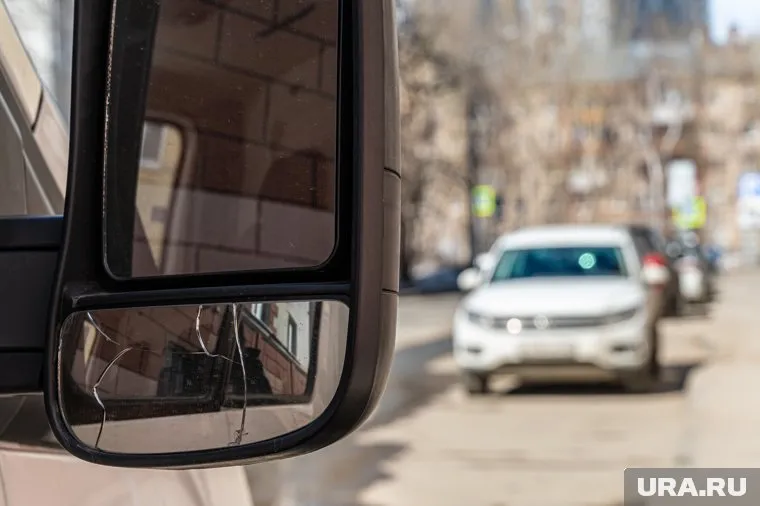 Вблизи населенного пункта Зубутли-Миатли водитель автомобиля марки «Газель» не справился с управлением