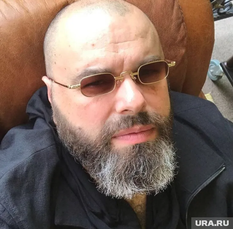 Поклонники вступились перед Максимом Фадеевым за певицу Наргиз Закировой, с которой он разорвал контракт