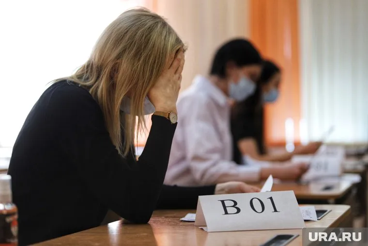 Стали известны сроки проведения ЕГЭ и ОГЭ для школьников в 2022 году