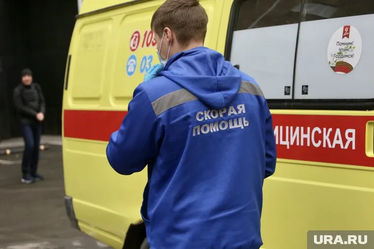 Женщину экстренно увезли в больницу (архивное фото)