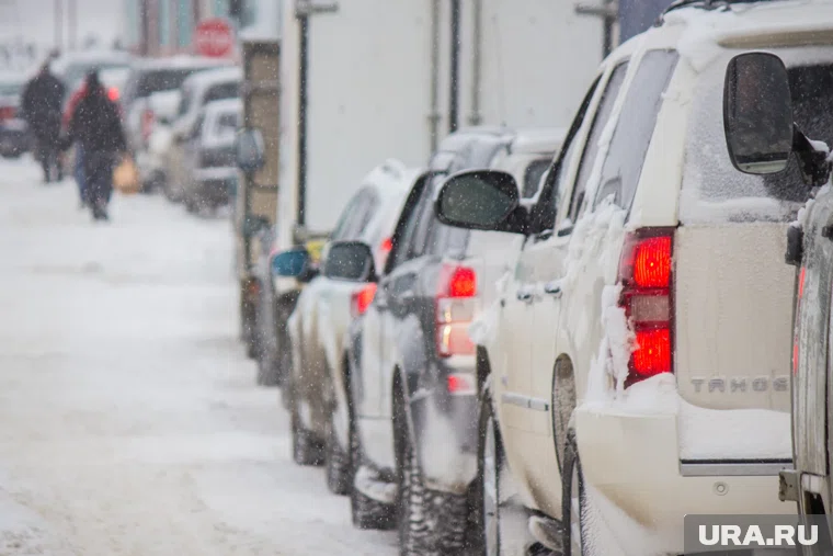 В ноябре на ямальской переправе Салехард-Лабытнанги ожидаются очереди