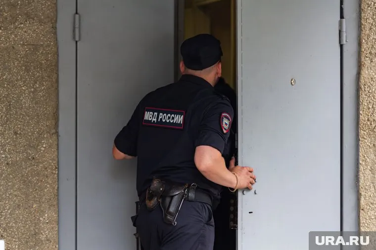 Пермяк укусил силовика, когда тот пытался надеть на него наручники (архивное фото)