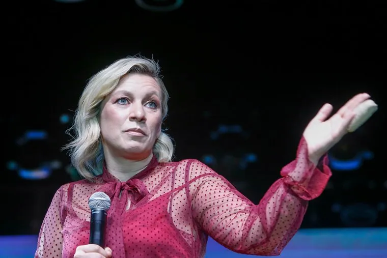 Битва ораторов: Тина Канделаки и Мария Захарова. Екатеринбург