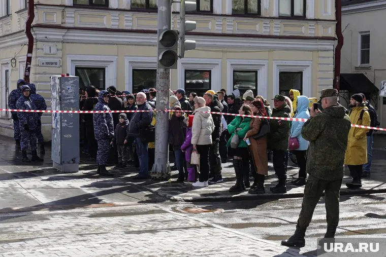 В этом году центр закрыли на час раньше (архивное фото)