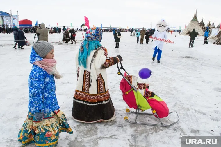 На Ямале с начала 2022 года родилось 5587 детей