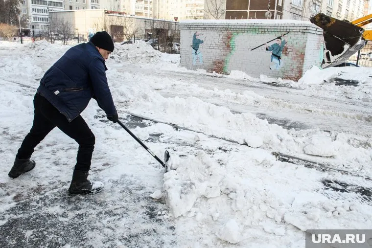 На позднее наступление весны повлияет большое количество снега