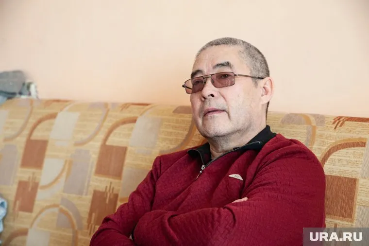 Отец Шамсутдинова хотел передать сыну художественную литературу