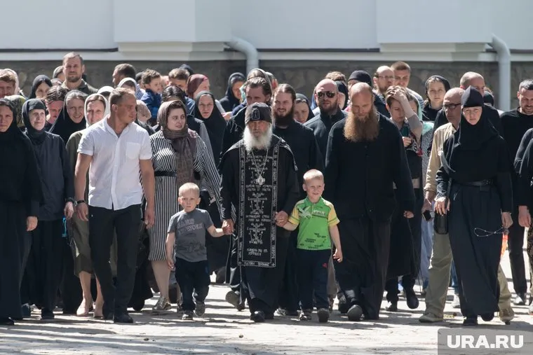 Старец ответил на обвинения в своем фирменном стиле