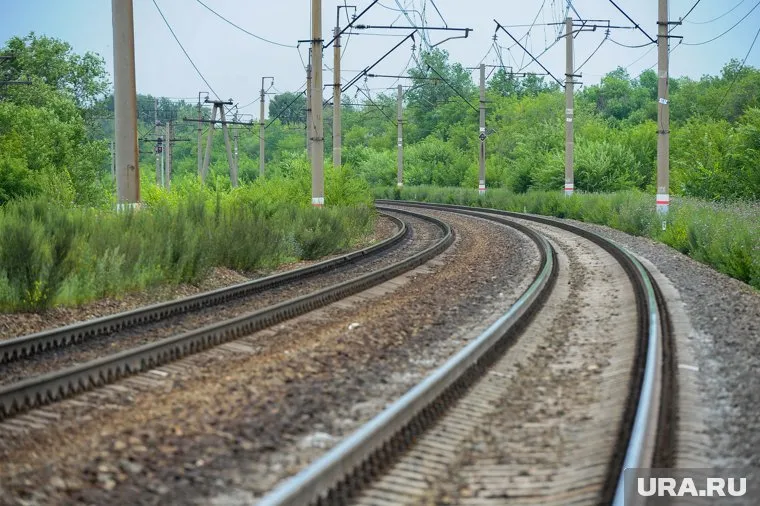 Поджог не повлиял на движение поездов