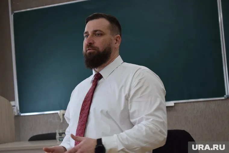 Владимир Шарыпов ушел по собственному желанию