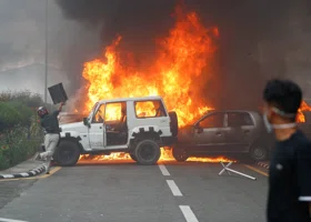 Одну из беднейших стран мира захлестнули протесты из-за блокировки соцсетей: что известно о независимом Непале