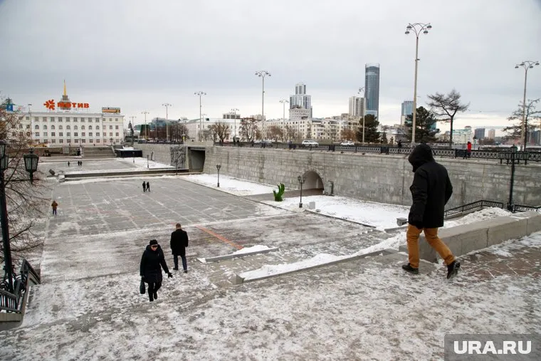 Мужчина выписан на амбулаторное лечение и его здоровью ничего не угрожает