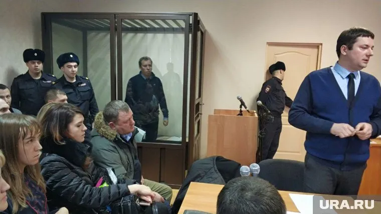 Севастьянов выглядел усталым и расстроенным