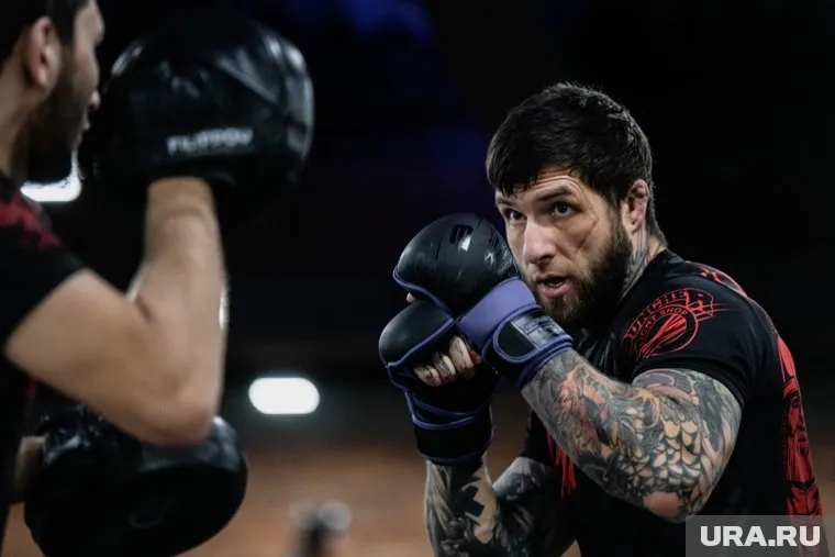 Александр Шиколай тренируется два раза в день