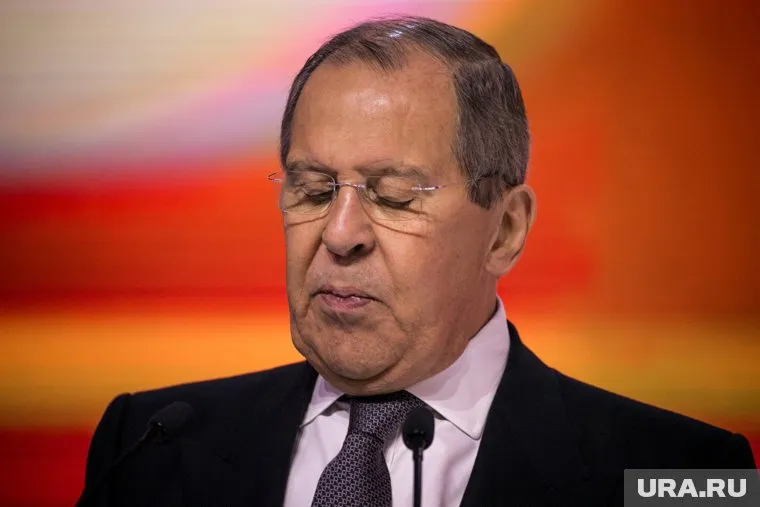 Сергей Лавров не смог прилететь в Сербию