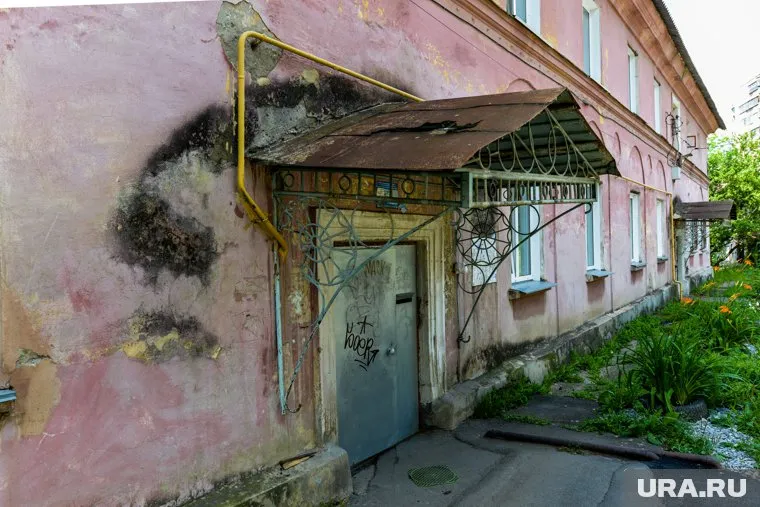 Здания признали подлежащими сносу еще в 2017 году
