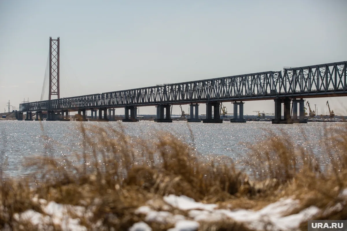 На развитие автодорожной сети трех регионов направлено почти 1,4 млрд рублей