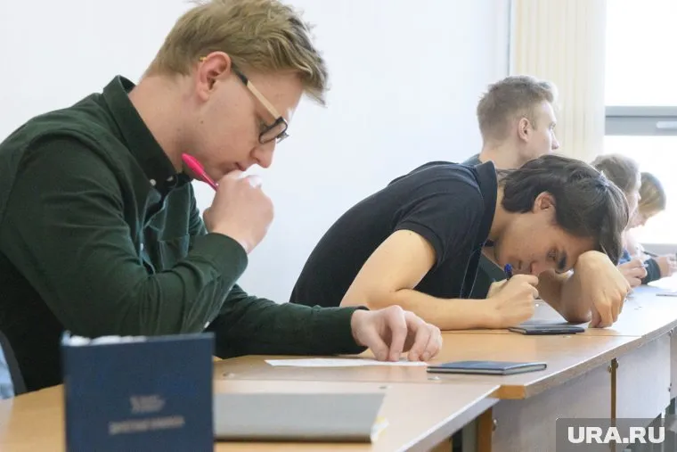 В ХМАО студенты переходят на очную форму обучения