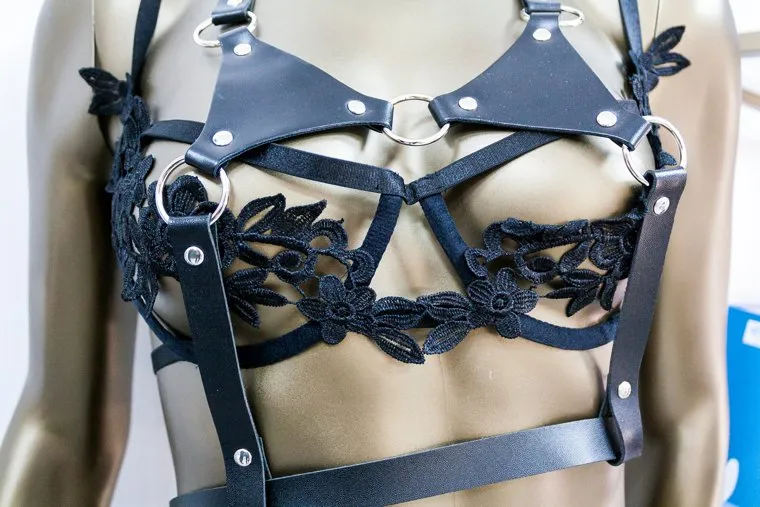 Магазин оригинального женского белья. Тюмень