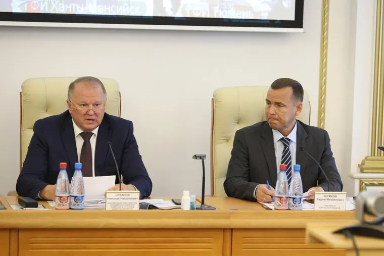 Полпред Президента РФ в УрФО Николай Цуканов на заседании правительства. Курган
