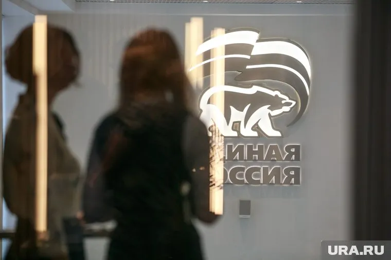 «Единая Россия» тянет вверх секретарей «первичек» и избавляется от балласта