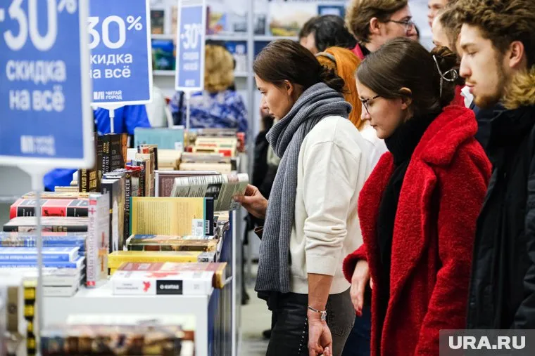 На ярмарке в поддержку Волновахи в ЯНАО можно будет купить книги, подделки и выпечку