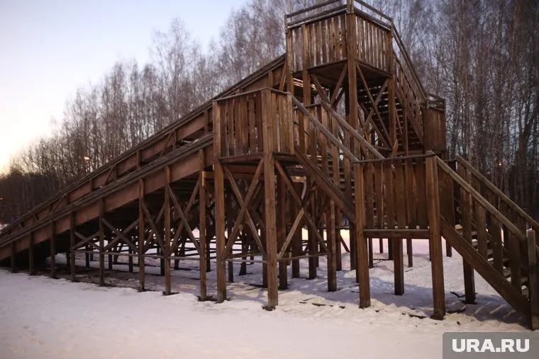 По данным СК, Сергей Новоселов допустил бесконтрольное использование горки в Хакасии