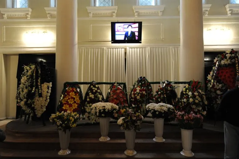 Похороны Ольги Давиденко необр