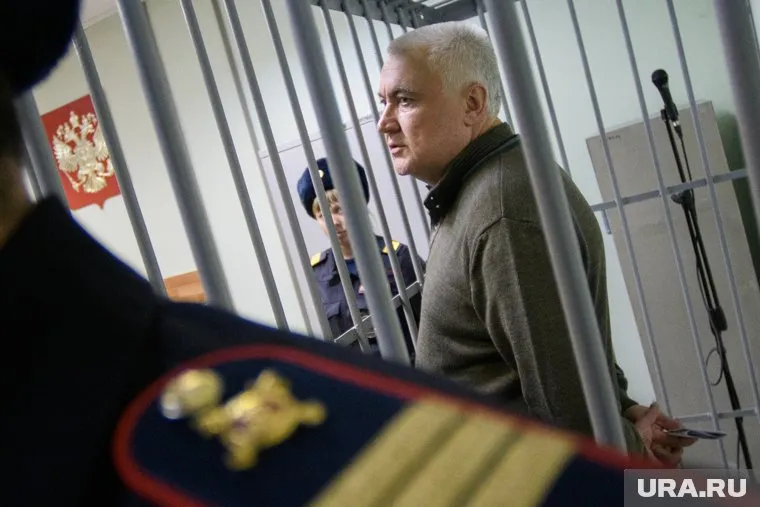 Миронов может быть главой целой группировки