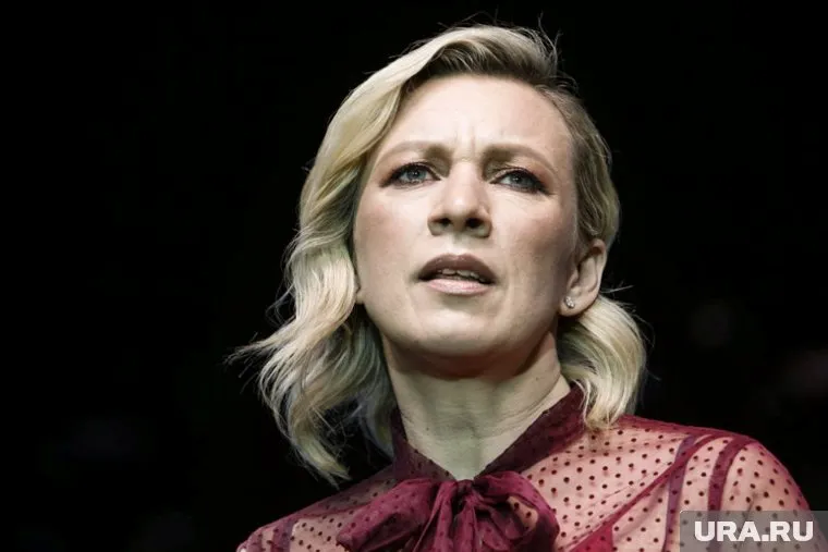 Захарова рассказала о «хамских сентенциях» Зеленского в адрес делегации РФ