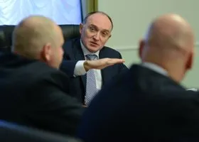 Дубровский едет закрывать «прачечную» по отмыву денег