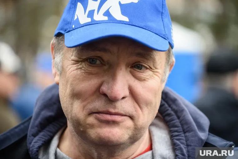 Вячеслав Венгер думает, что чипы помогут наказывать тех, кто оставляет питомцев на улице