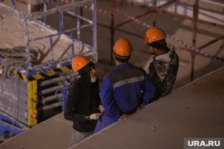 В Ханты-Мансийске ищут разнорабочих для работы вахтовым методом в Донбассе