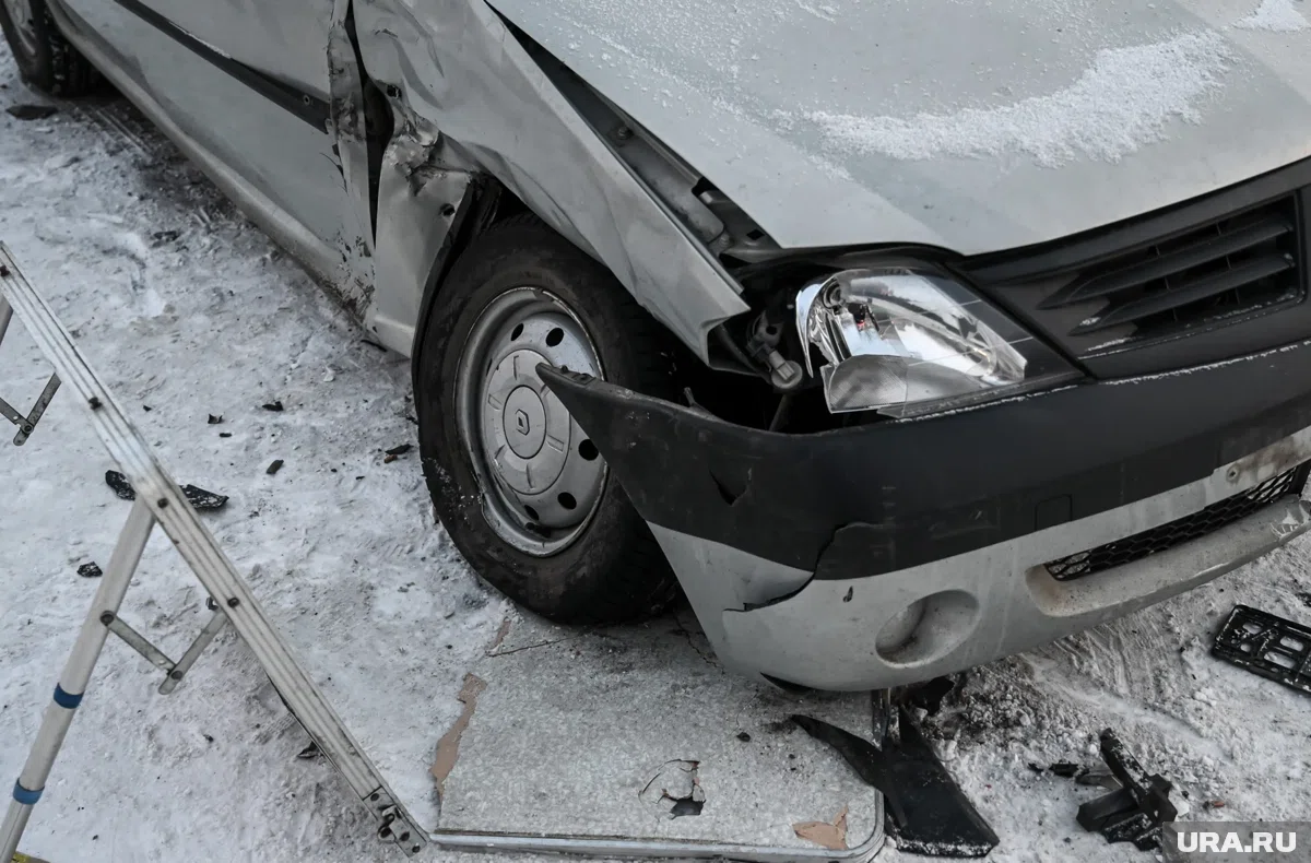 На трассе под Челябинском произошло столкновение пяти машин