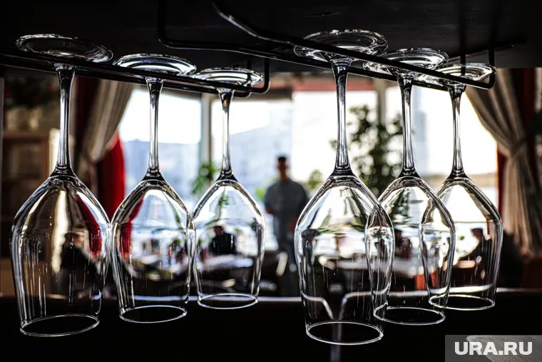 В Заозерном откроется новый бар - "Собрание"